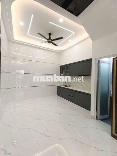 lê văn quới , 4 tầng , 5pn đường 6m thông