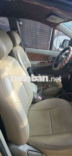 Toyota Innova 2015 Số sàn Bạc 7 chỗ Quận 6