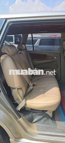 Toyota Innova 2015 Số sàn Bạc 7 chỗ Quận 6