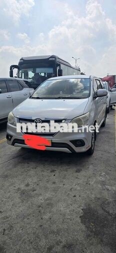Toyota Innova 2015 Số sàn Bạc 7 chỗ Quận 6