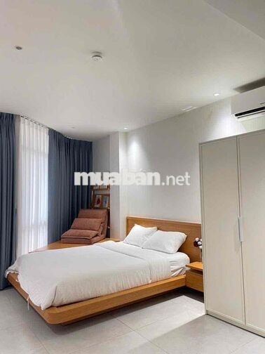 Căn hộ 50m2 Full nội thất như hình khu vực: Vạn Hạnh Mall - ĐH Y Dược.