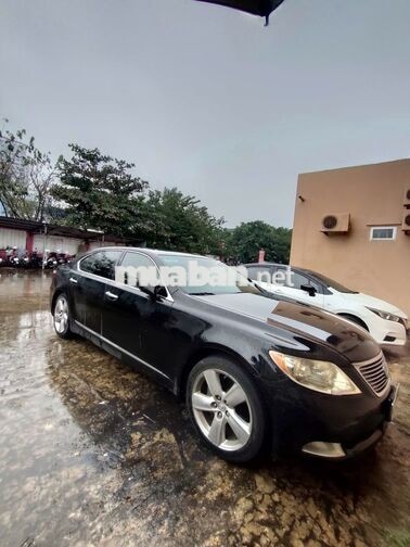 Lexus LS460 2007 Đen 10 vạn km