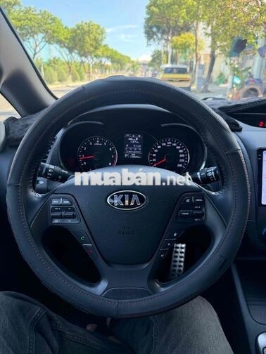 Kia K3 2014 Tự động Trắng 130.000 km