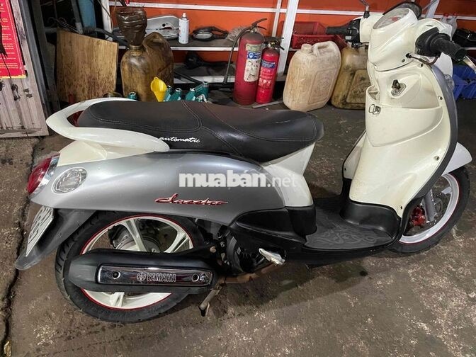 Yamaha classico Trắng Bạc Xe tay ga