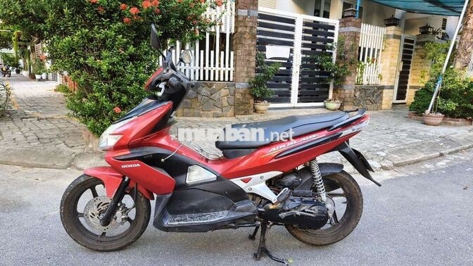 HONDA AIRBLADE NGUYÊN RIN ĐỎ ĐEN MÁY NGON ÊM BS43