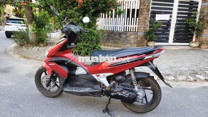 HONDA AIRBLADE NGUYÊN RIN ĐỎ ĐEN MÁY NGON ÊM BS43