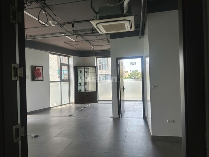 Cho thuê mặt bằng tầng 2, chung cư Imperia 360 Giải Phóng, DT 250m2