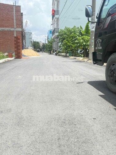 Bán Đất Thạnh xuân 52 Quận 12 dt 5x10,5m đường 7m