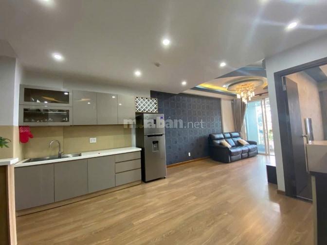 Chung cư Phú Thạnh. Nguyễn SƠn, TP: 3p ngủ, Full NT, 110m2, 10tr