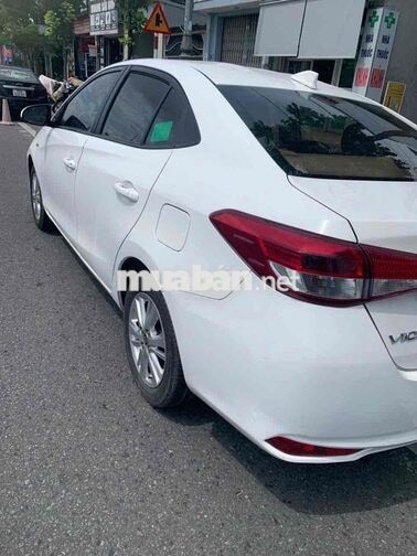 Toyota Vios 2019 Trắng Số sàn 5 chỗ