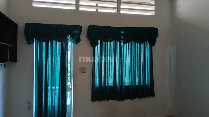 Phòng trọ 25 m2 ở đường Thành Thái, ưu tiên khách nữ