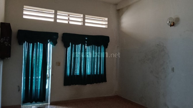 Phòng trọ 25 m2 ở đường Thành Thái, ưu tiên khách nữ