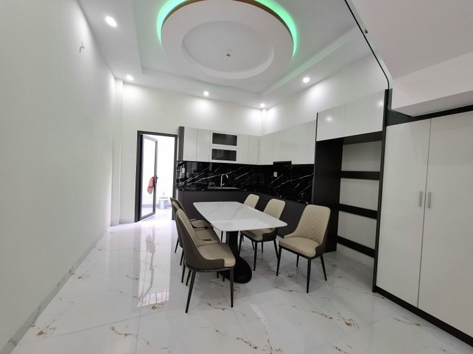 Bán nhà Hương lộ 3 ngay Aeon Tân Phú, nhà mới 3 tầng, hxh 