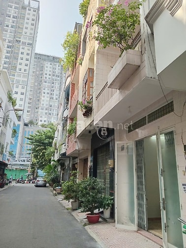 Cho thuê lầu 1 và tầng trệt nhà Quận 10, làm văn phòng