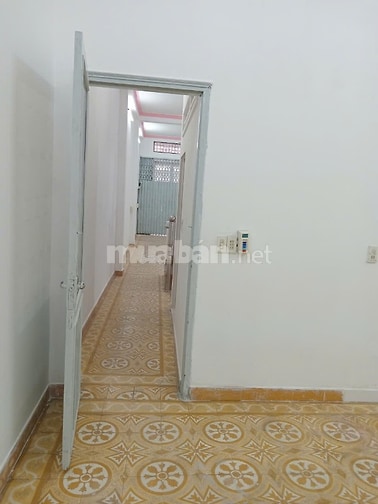 Cho thuê lầu 1 và tầng trệt nhà Quận 10, làm văn phòng