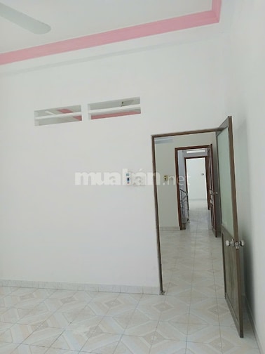 Cho thuê lầu 1 và tầng trệt nhà Quận 10, làm văn phòng