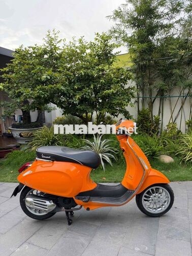 Vespa 125ABS 2016 Cam rin nguyên bản Hỗ trợ góp