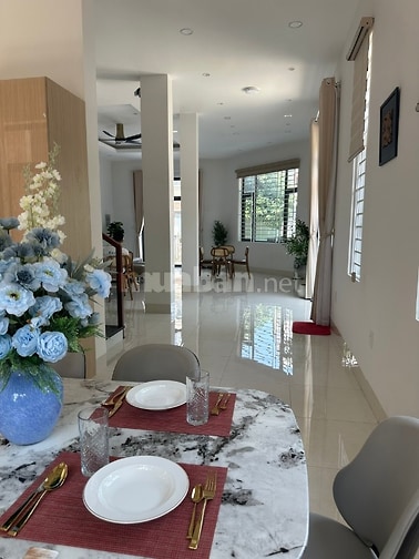 Nhà phố Nguyễn Văn Tiết 6,8 tỷ 5x20m, 1 trệt 2 lầu, vay 70%, 30% HĐMB