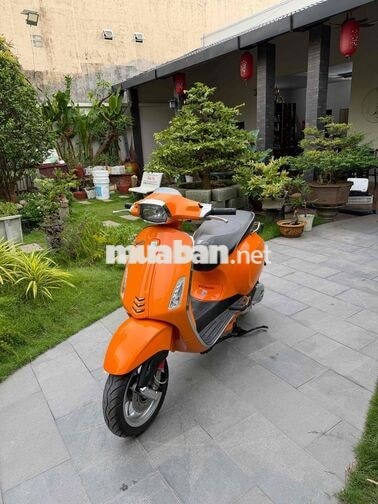 Vespa 125ABS 2016 Cam rin nguyên bản Hỗ trợ góp