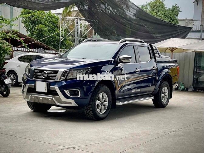 Nissan Navara 2018 Dầu Tự động Xanh