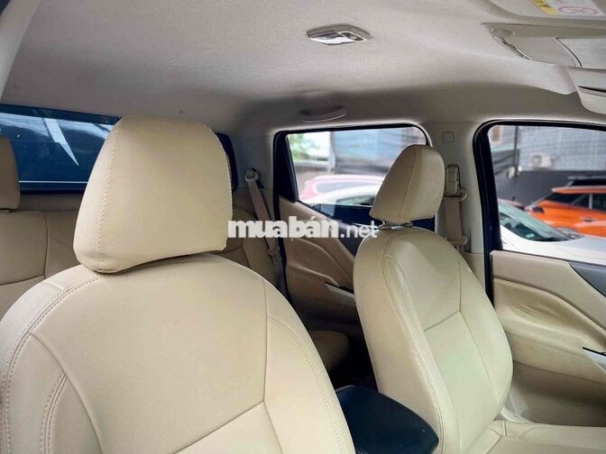 Nissan Navara 2018 Dầu Tự động Xanh