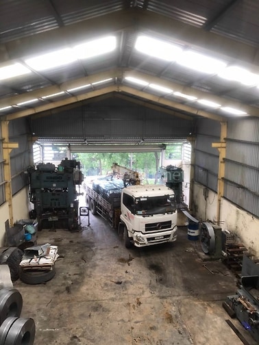 Bán nhà xưởng kết hợp văn phòng nhà ở! 