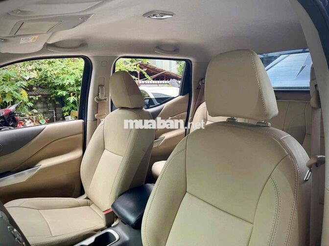 Nissan Navara 2018 Dầu Tự động Xanh