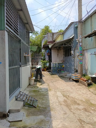 Bán nhà Vi Bằng xây 2014  , Hẻm 4m 