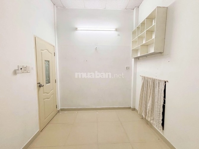 Nhà riêng 1/Phan Đình Phùng (98,2m2) có sẵn nội thất, 2PN GIÁ 14,5 tr/