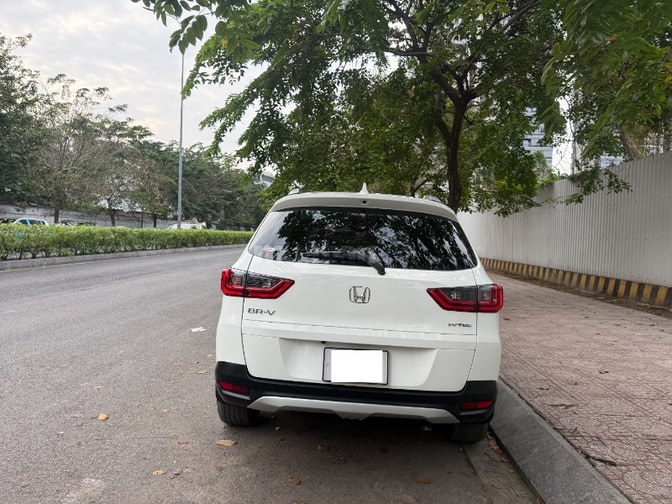 SUZUKI ERTIGA 7 CHỖ  XE GIA ĐÌNH  BIỂN SÀI GÒN  GIÁ 357 TRI