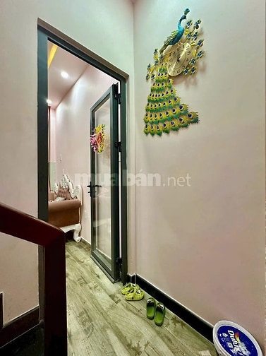 CHO THUÊ HẺM TRẦN QUANG KHẢI, P. TÂN ĐỊNH (Q.1 CŨ).
