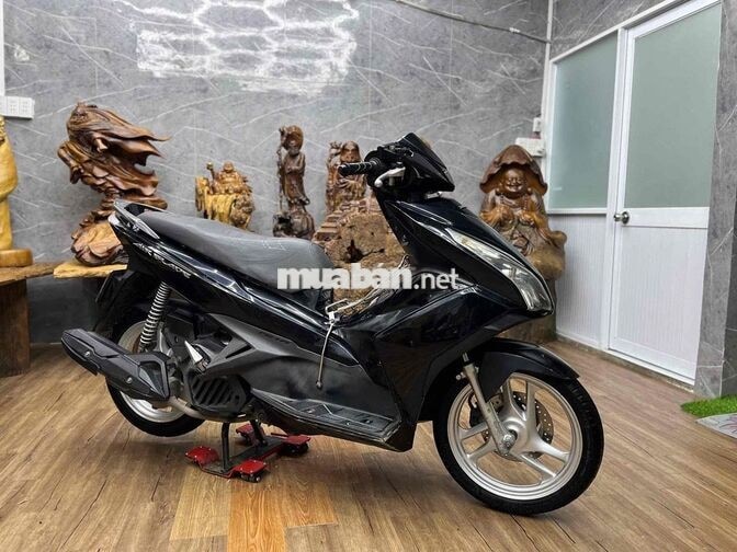 Honda Air Blade dàn áo liền lạc, máy móc bao êm