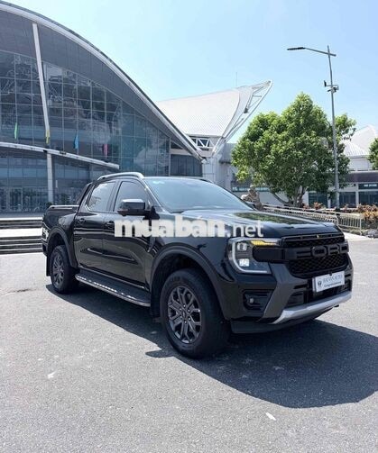 Ford Ranger Wildtrak 2024 2.0L 4X4 AT Đen