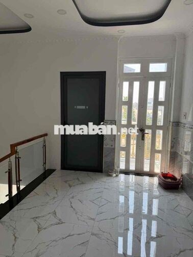 BÁN NHÀ  vị trí víp ngay ngã ba đông quang 1/Nguyễn thị thảnhvào 100m