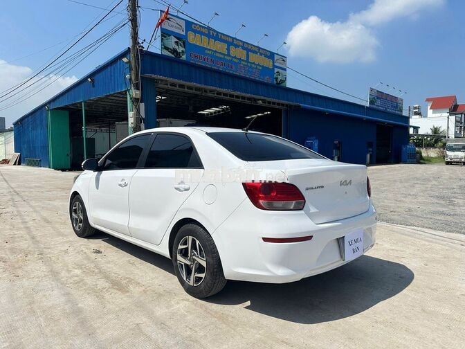 Kia Soluto 2022 Trắng Số sàn 1.4L