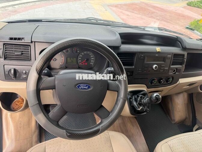 Ford Transit Luxury 2018 Bạc 21 vạn Việt Nam