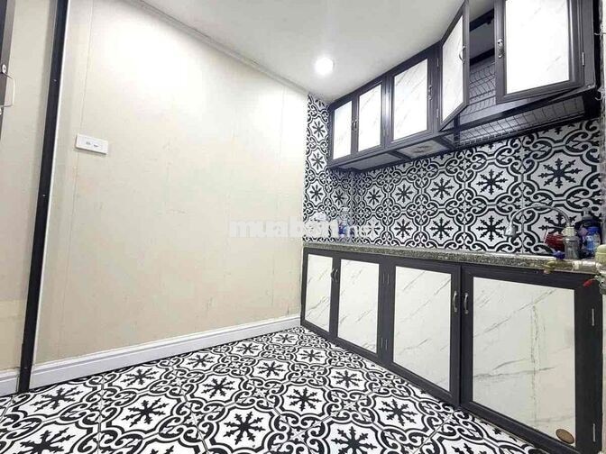 NHÀ TẬP THỂ VÕ THỊ SÁU-HBT. 26/65 Ô TÔ, SĐCC. CHỈ 3,3 tỷ