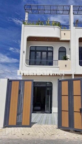 Cho Thuê Nhà Đẹp 3 Phòng MỚI 100% Định Hoà Sát Siêu Thị AEON TP MỚI