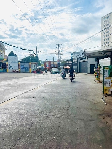 Bán nhà đất Mặt tiền đường Bùi Tư Toàn, phường An Lạc, Hồ Chí Minh