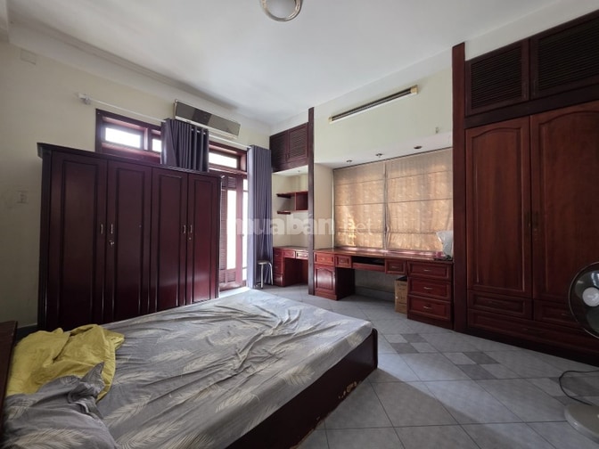 Chính chủ bán nhà Trung tâm Q.Tân Bình đường Cộng Hòa.