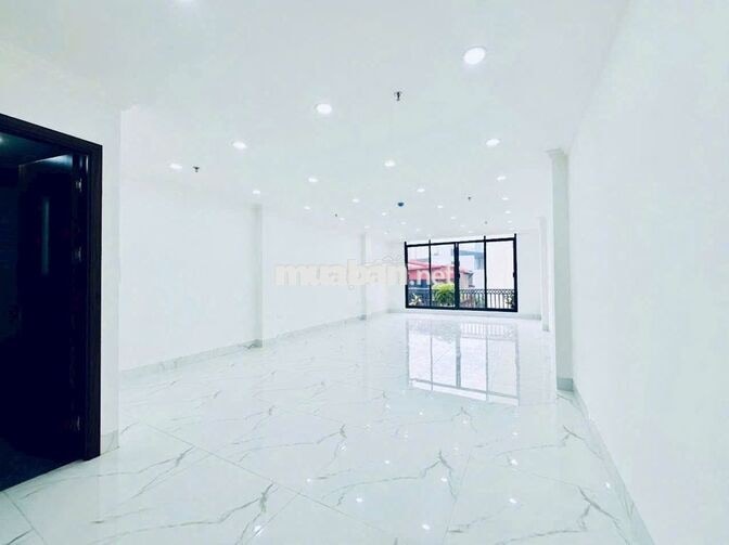 Cho thuê sàn VP Nguyên Hồng 70m2 giá 13tr/th, thông sàn, thang máy, bv