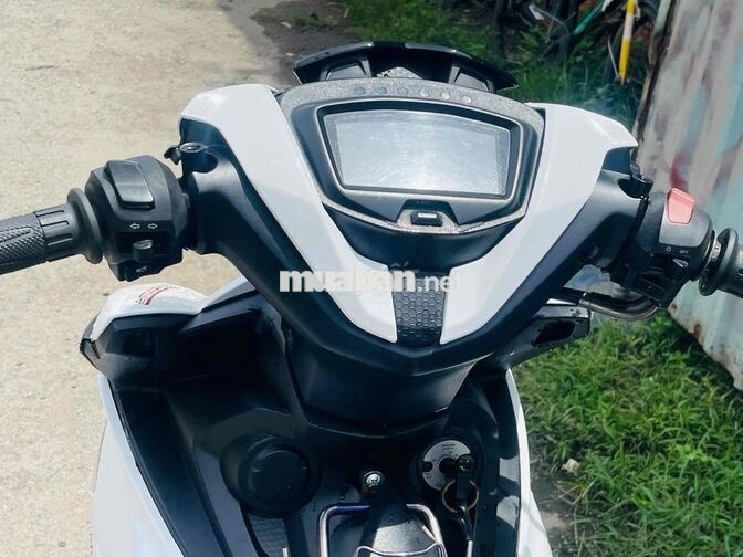 Yamaha Exciter 150 Trắng đỏ
