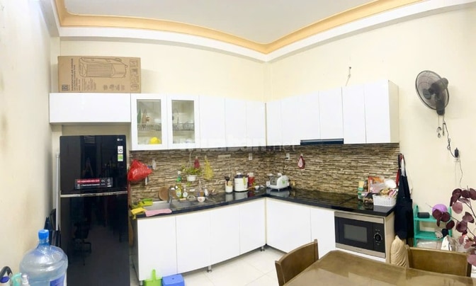 Nhà 3 lầu đẹp Cao cấp hẻm xe hơi 6m Huỳnh Văn Bánh, P13, Q.Phú Nhuận, 