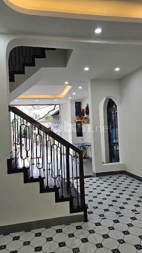 CHO THUÊ NHÀ NGUYÊN CĂN ĐẸP MỚI HOÀN THIỆN