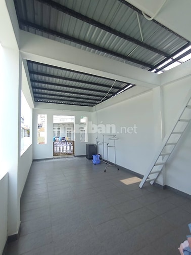 Bán nhà 33/3A Hoàng Diệu, Diện tích: 69m2, 4 lầu, giá 16,3 tỷ