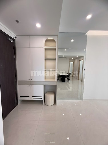 Cho Thuê Căn Góc 85m2, 2PN,Nội thất mới 100%, Cao Cấp LH: 0906233195