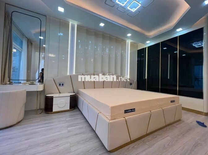 Bán chung cư Lữ Gia, Quận 11, penthouse 180m2, 4PN, 9 tỷ, sổ hồng 