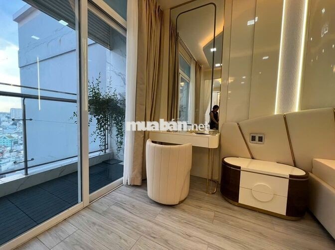 Bán chung cư Lữ Gia, Quận 11, penthouse 180m2, 4PN, 9 tỷ, sổ hồng 