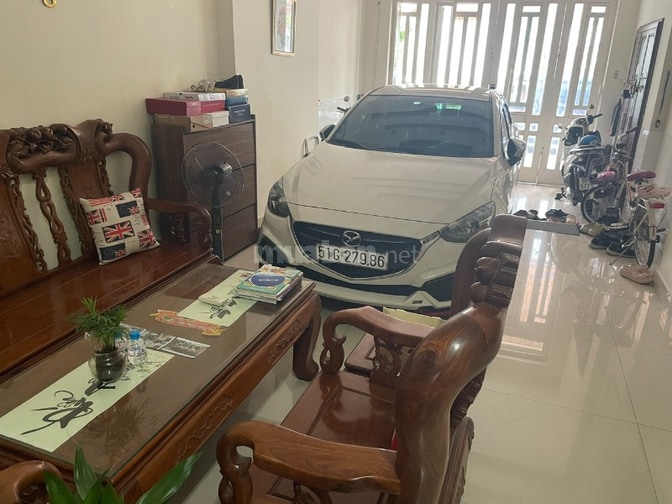 GIA ĐÌNH ĐI ĐỊNH CƯ CẦN BÁN XE MAZDA 2 SEDAN 