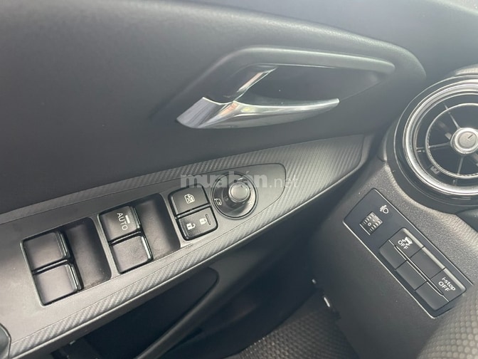 GIA ĐÌNH ĐI ĐỊNH CƯ CẦN BÁN XE MAZDA 2 SEDAN 